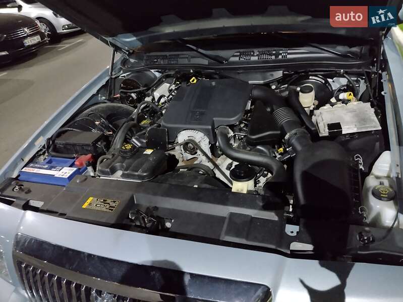 Седан Mercury Grand Marquis 2010 в Киеве