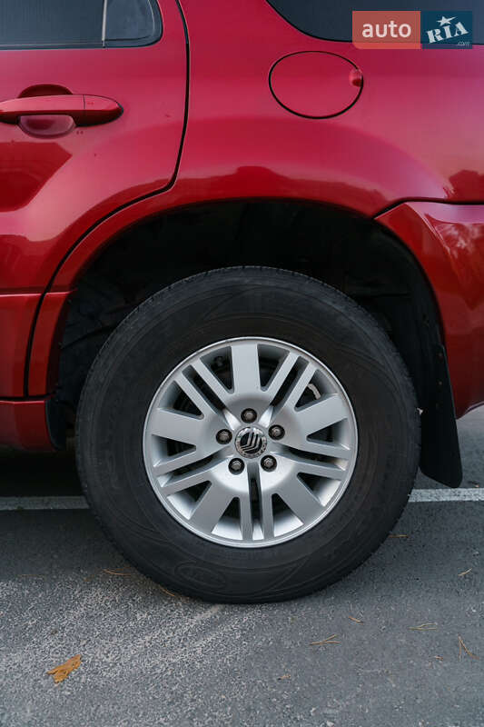 Позашляховик / Кросовер Mercury Mariner 2007 в Житомирі