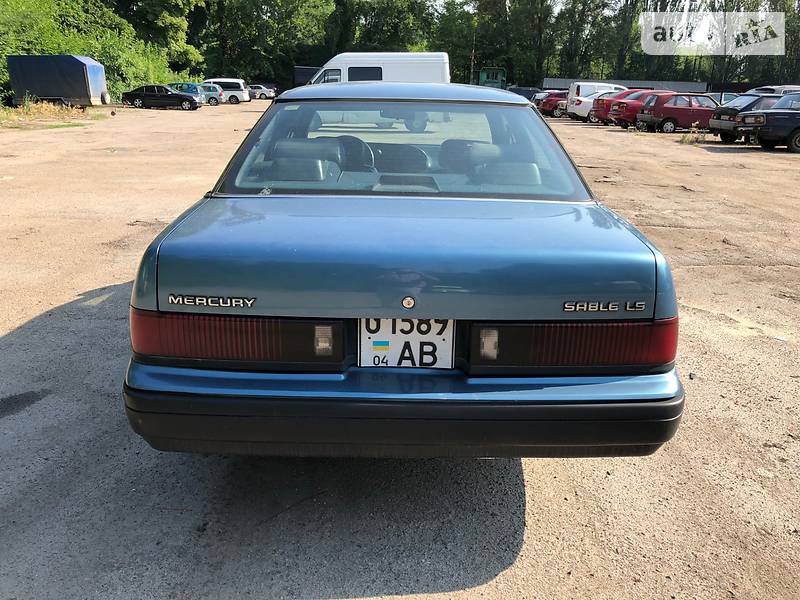 Седан Mercury Sable 1989 в Днепре