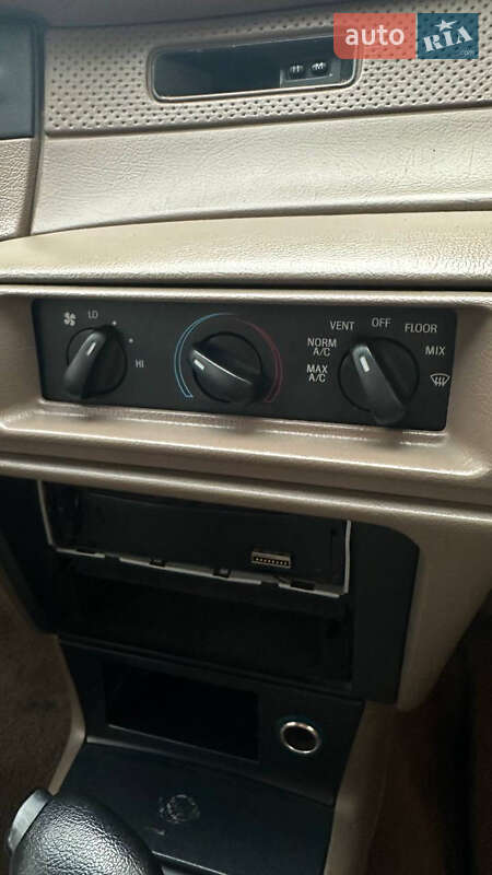 Седан Mercury Sable 1994 в Киеве фото 15 Седан Mercury Sable 1994 в Киеве