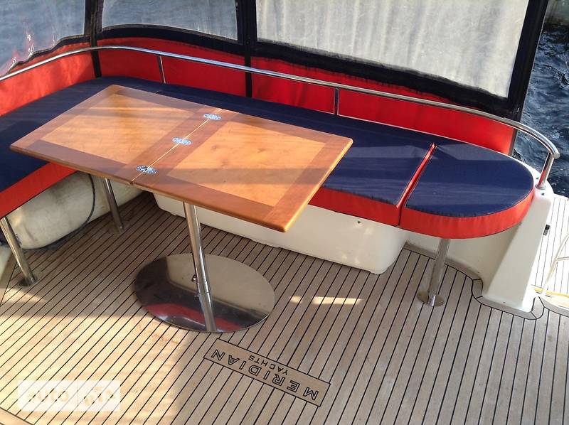 Моторная яхта Meridian 441 2007 в Киеве