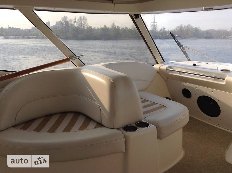 Моторная яхта Meridian 441 2007 в Киеве