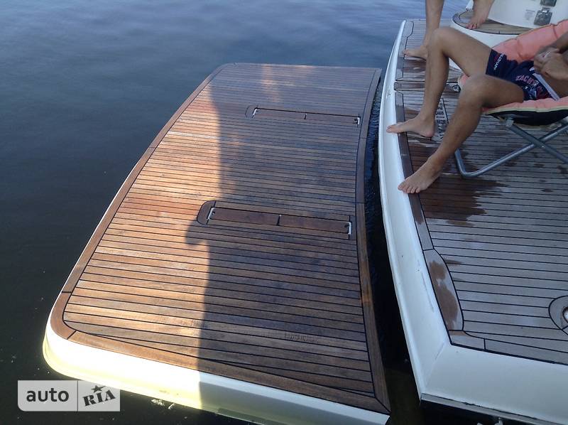 Моторная яхта Meridian 441 2007 в Киеве