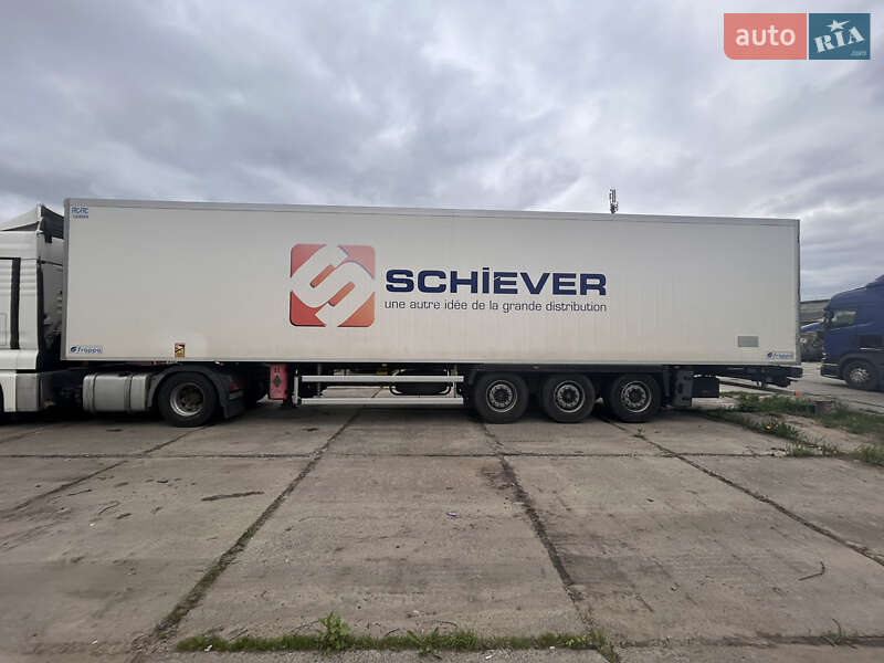 Рефрижератор полуприцеп Merker M 300 2013 в Киеве