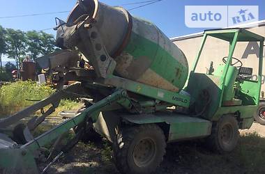 Бетономешалка (Миксер) Merlo DBM 1988 в 