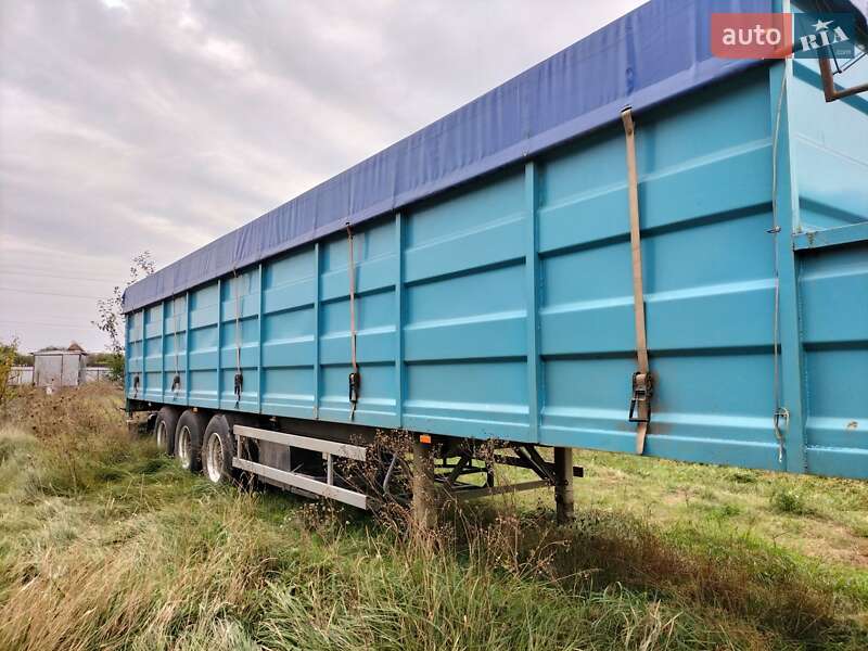 Зерновоз - полуприцеп Metaco SD 2001 в Гадяче