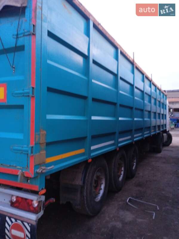 Контейнеровоз полуприцеп Meusburger MPS 2001 в Черновцах