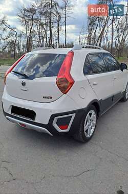 MG 3 Cross 2014