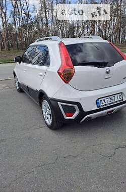 MG 3 Cross 2014