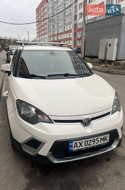 MG 3 Cross 2013