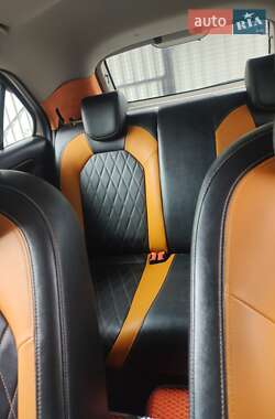 Хэтчбек MG 3 Cross 2014 в 