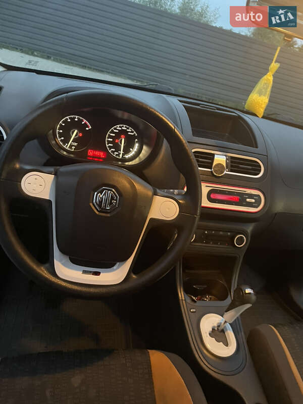 Хэтчбек MG 3 Cross 2013 в Киеве