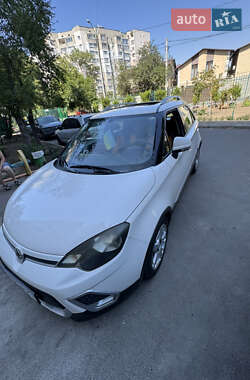 Хэтчбек MG 3 Cross 2014 в 