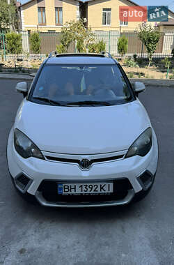 MG 3 Cross 2014