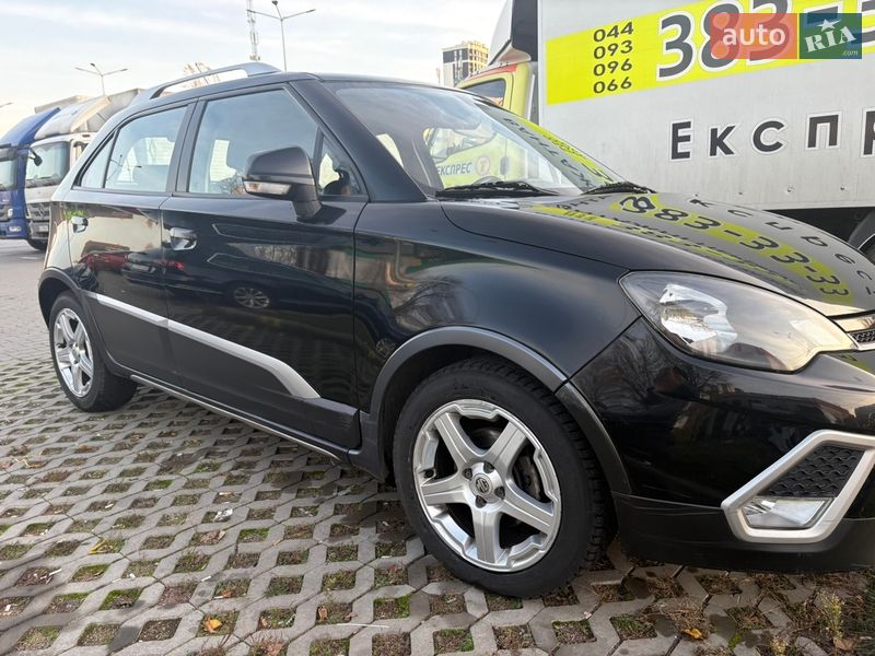 Хетчбек MG 3 Cross 2013 в Києві фото 4 Хетчбек MG 3 Cross 2013 в Києві