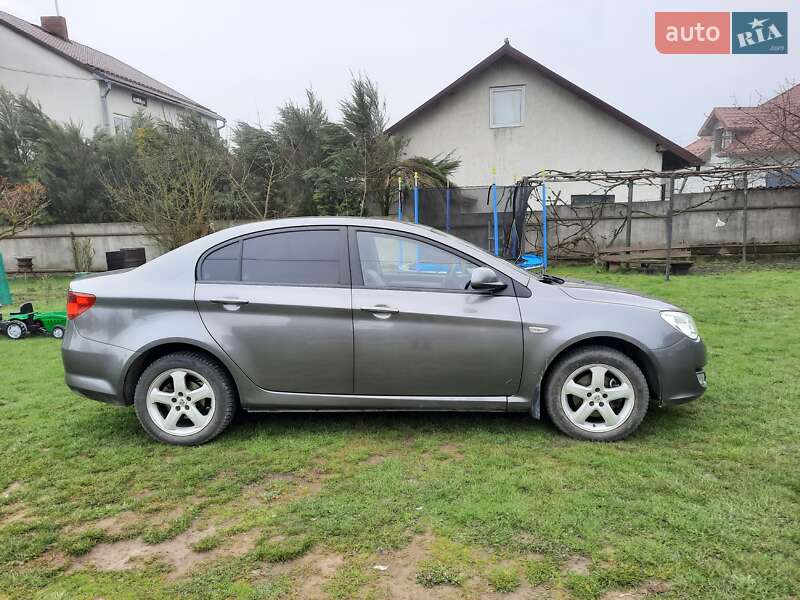MG 350 2012