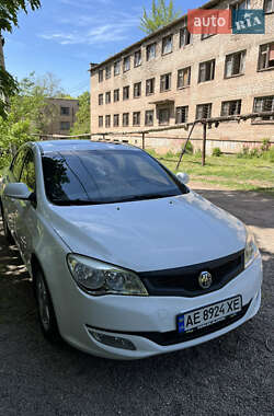 MG 350 2012 MG 350 2012