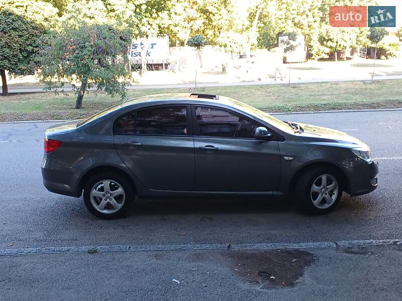 Седан MG 350 2012 в Днепре