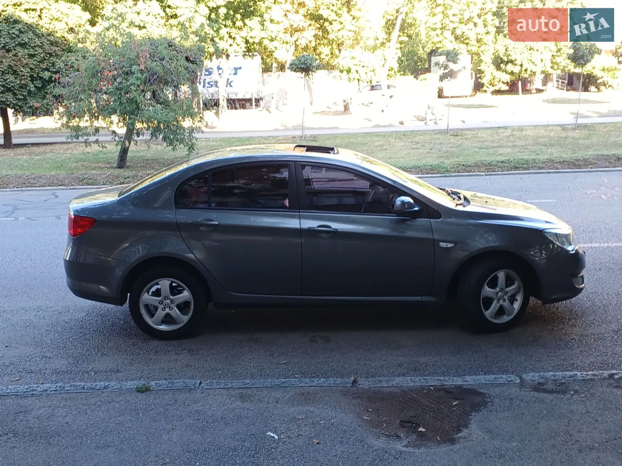 2013 MG 350 - мініатюра 19