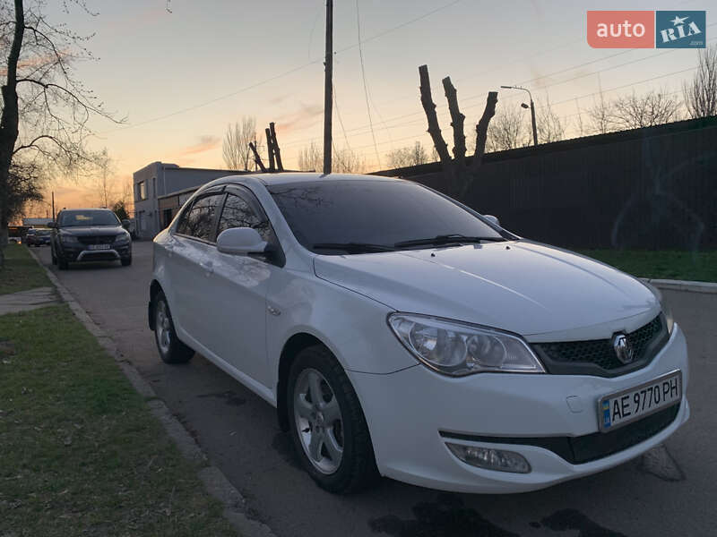 Седан MG 350 2013 в Кривом Роге