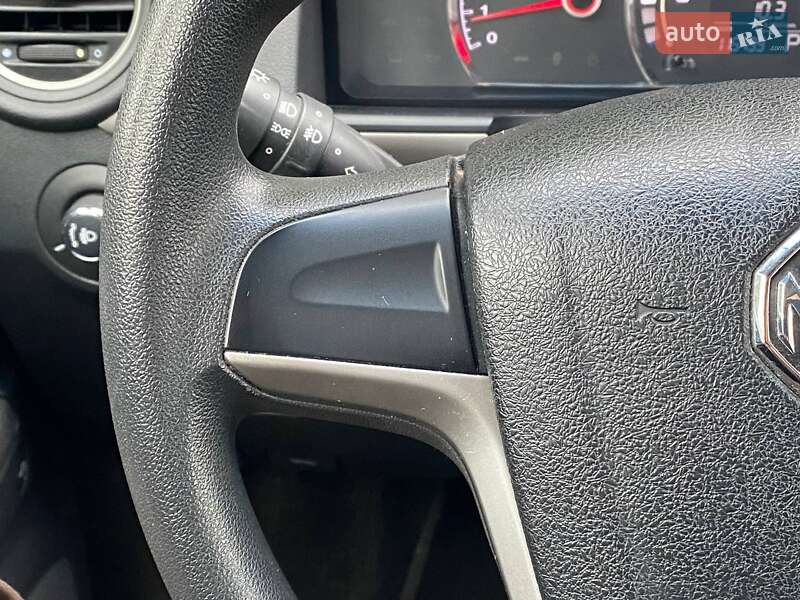 Седан MG 350 2013 в Києві фото 21 Седан MG 350 2013 в Києві