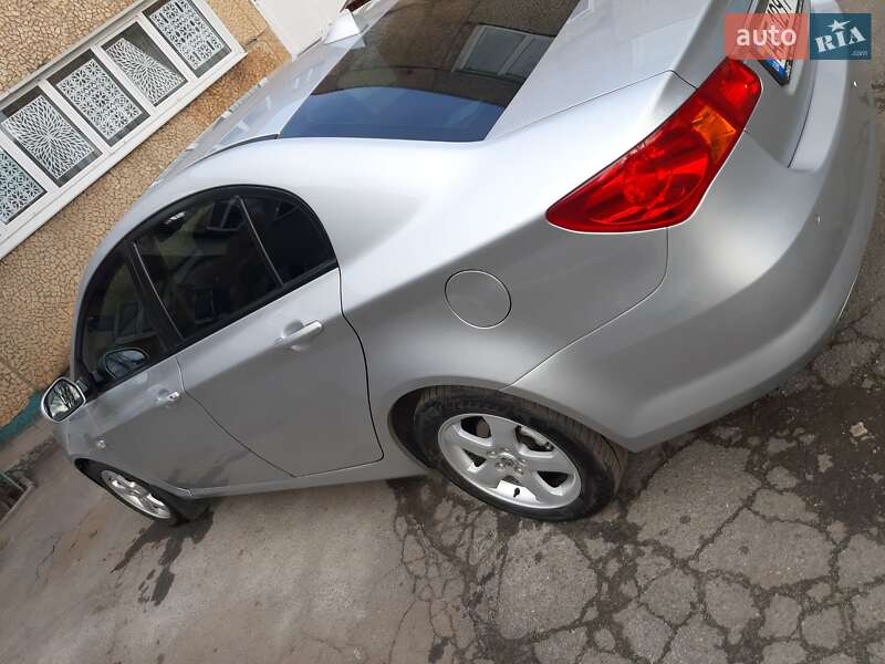 Седан MG 350 2012 в Кривому Розі фото 2 Седан MG 350 2012 в Кривому Розі