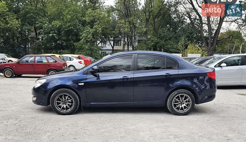 Седан MG 350 2012 в Каменском