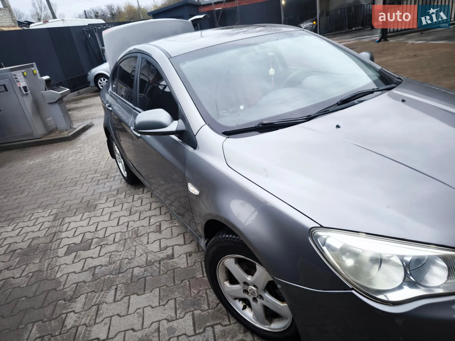 2012 MG 350 - мініатюра 7