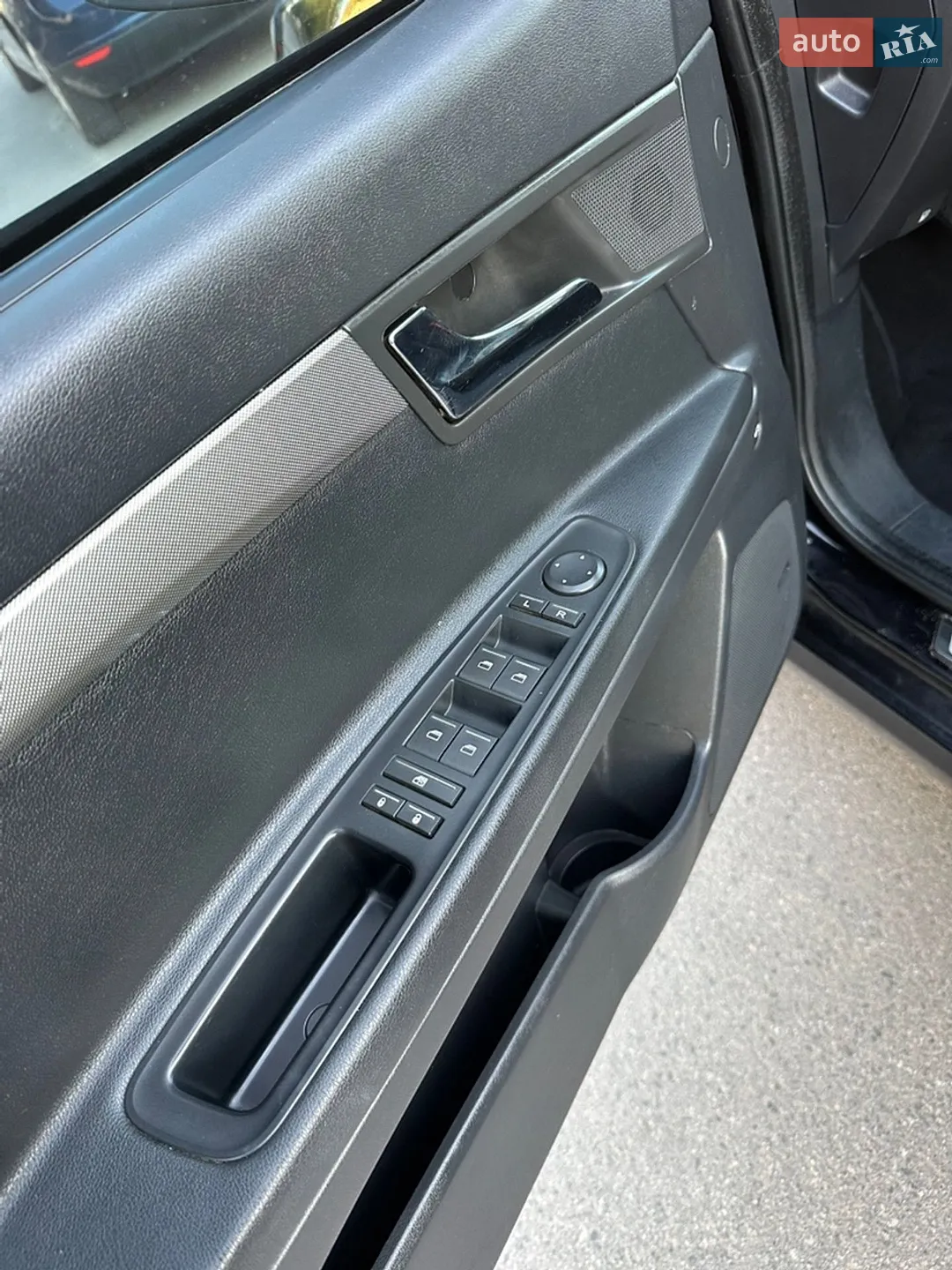 2012 MG 350 - мініатюра 18