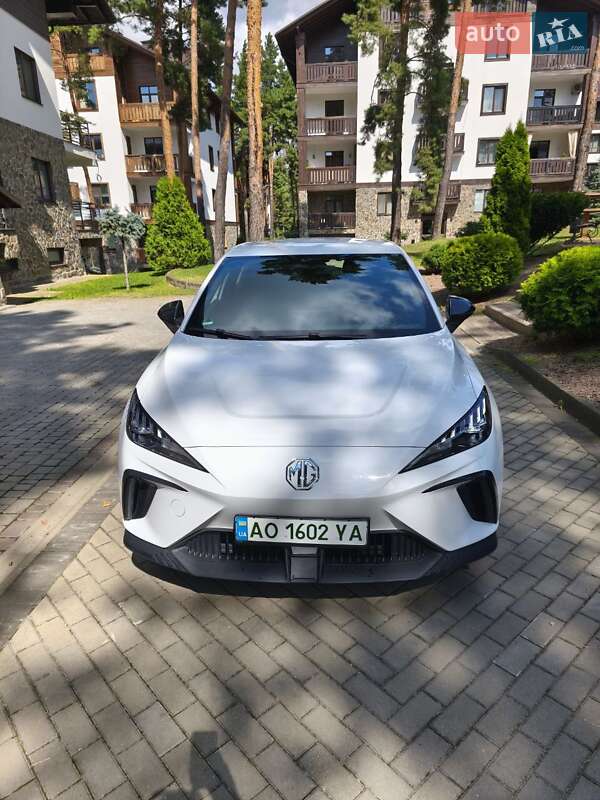 Хетчбек MG 4 2024 в Києві фото 30 Хетчбек MG 4 2024 в Києві