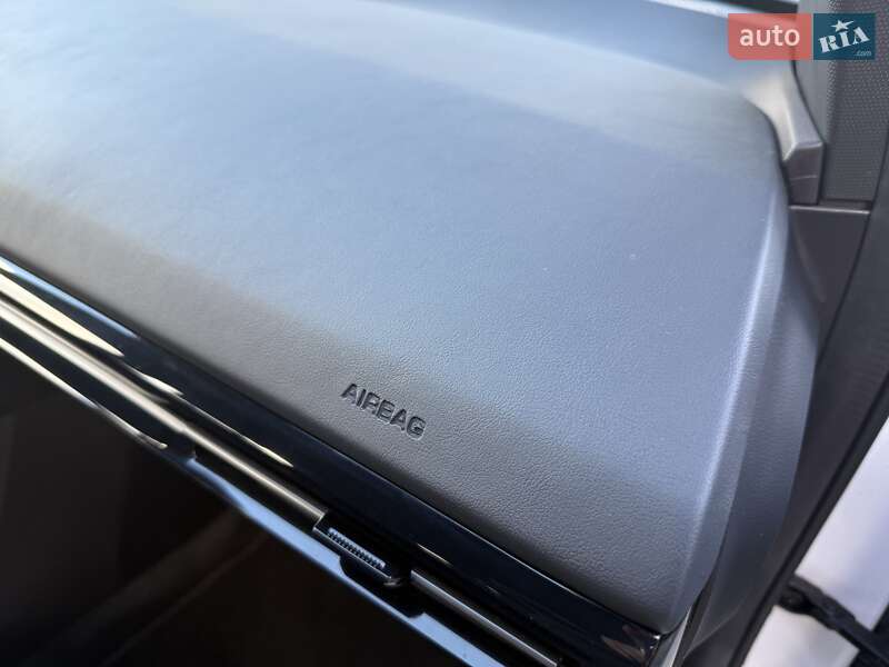 Хетчбек MG 4 2023 в Шептицькому фото 25 Хетчбек MG 4 2023 в Шептицькому