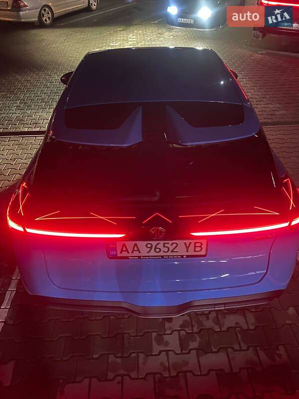 Хетчбек MG 4 2023 в Києві фото 17 Хетчбек MG 4 2023 в Києві