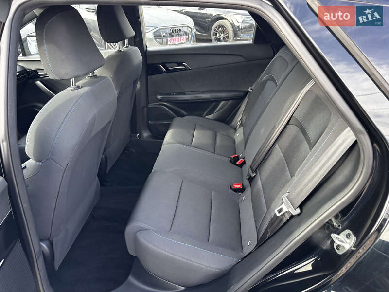 Хэтчбек MG 4 2023 в Львове фото 31 Хэтчбек MG 4 2023 в Львове