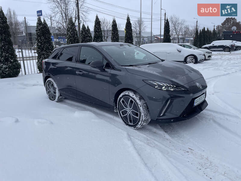 Хэтчбек MG 4 2023 в Киеве