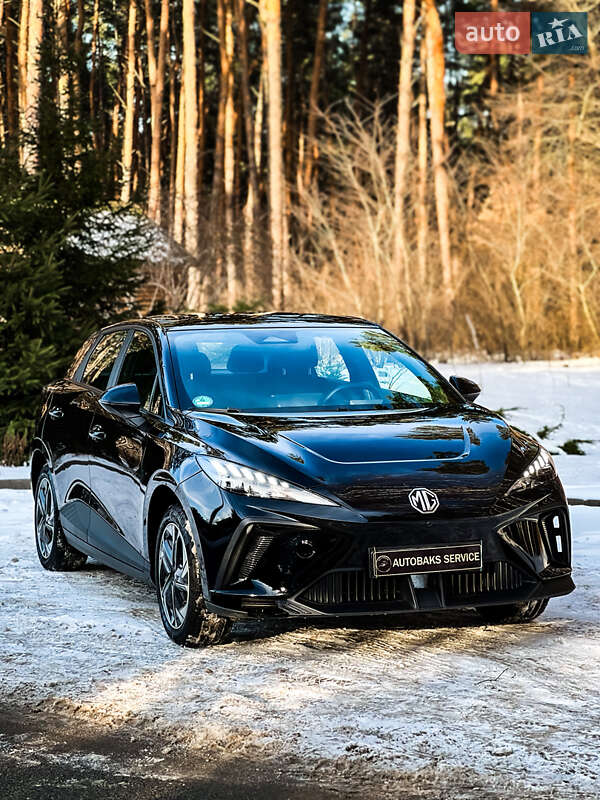 Хэтчбек MG 4 2023 в Киеве