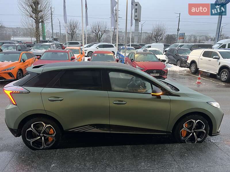 Хэтчбек MG 4 2023 в Киеве