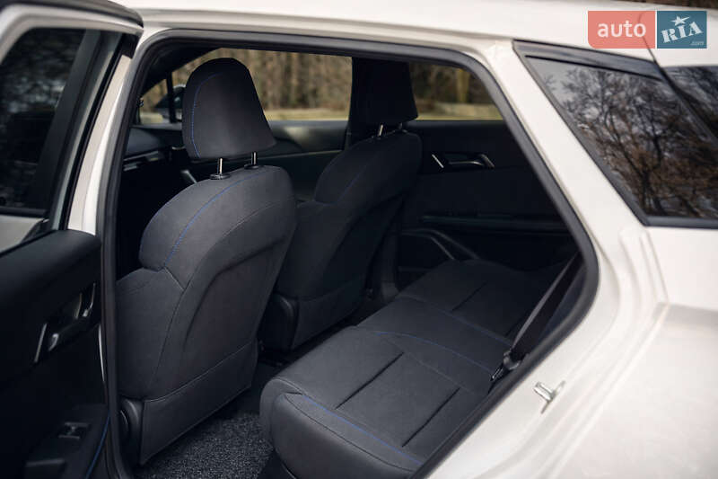 Хетчбек MG 4 2024 в Ужгороді фото 6 Хетчбек MG 4 2024 в Ужгороді