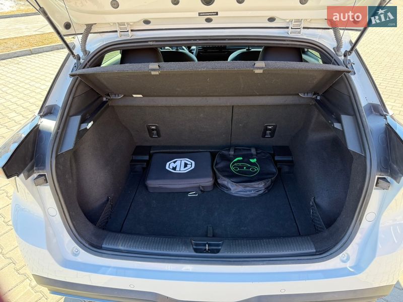 Хэтчбек MG 4 2023 в Бережанах