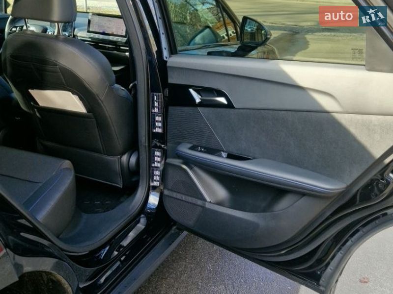 Хэтчбек MG 4 2023 в Киеве фото 15 Хэтчбек MG 4 2023 в Киеве