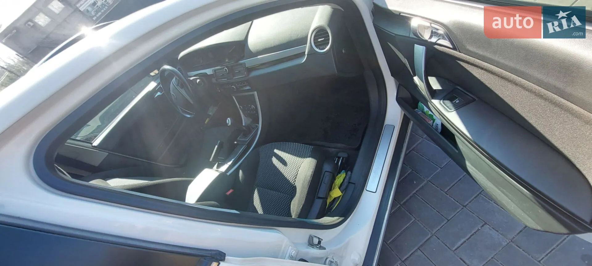 2013 MG 550 - мініатюра 38