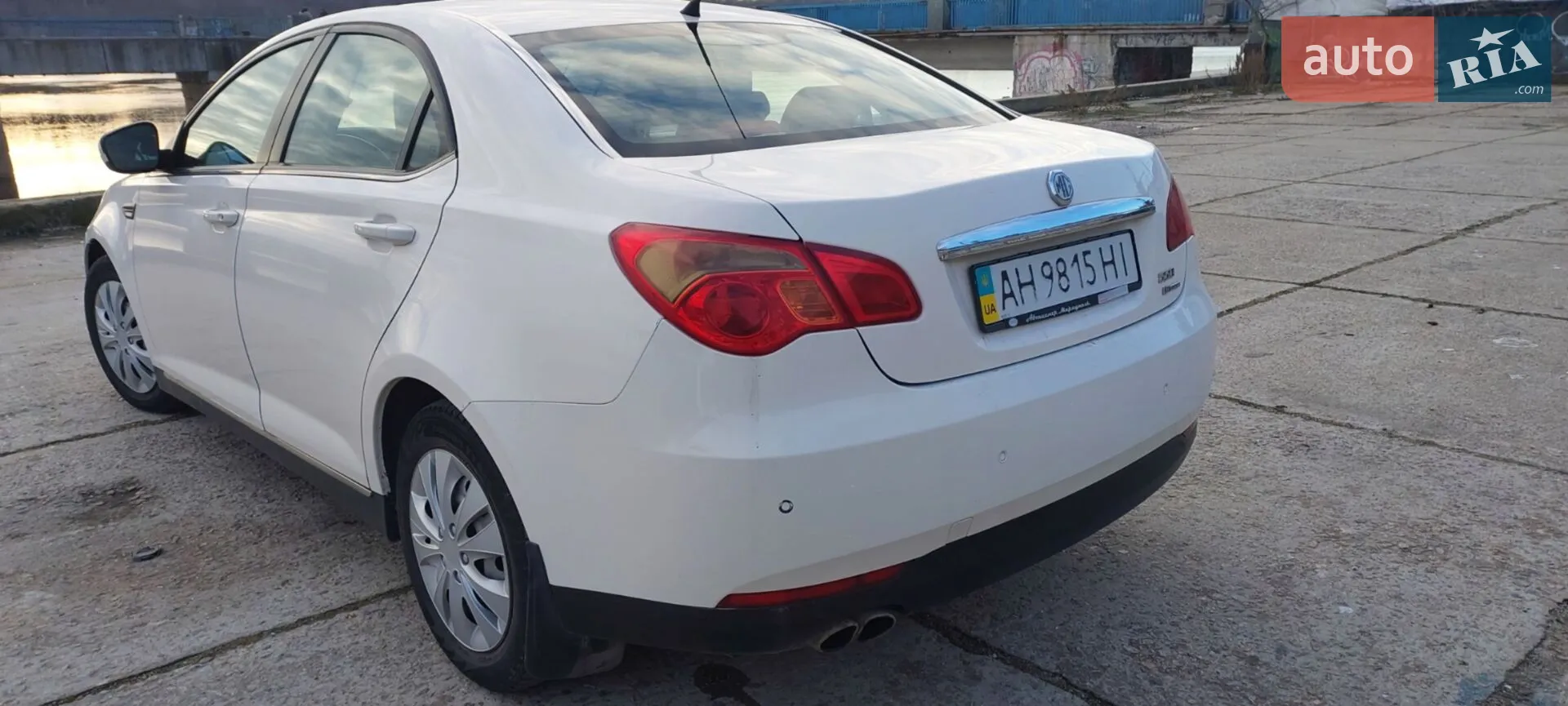 2013 MG 550 - мініатюра 16