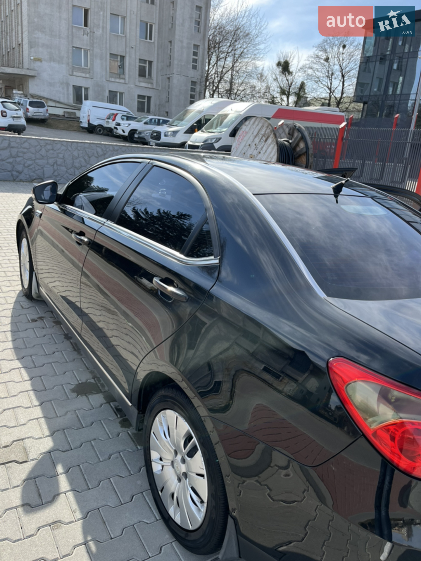 2011 MG 550 - мініатюра 5