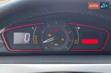 Седан MG 550 2011 в 