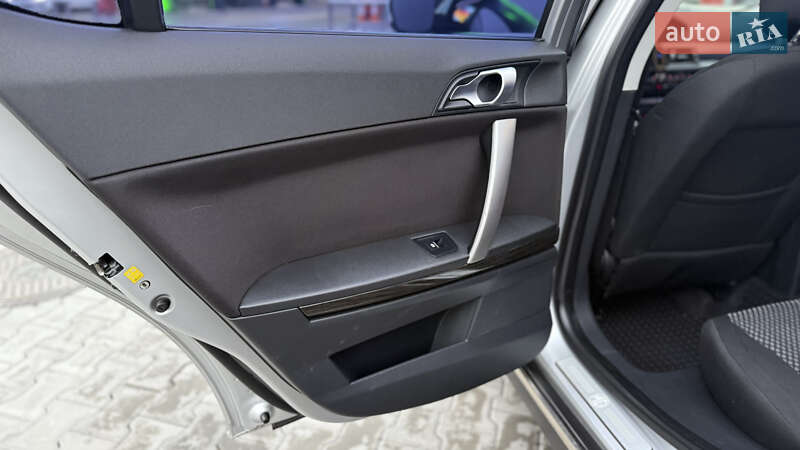 Седан MG 550 2011 в Днепре