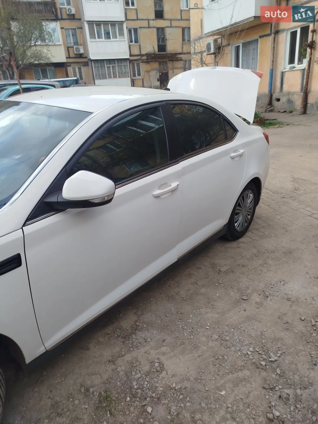 2012 MG 550 - мініатюра 2