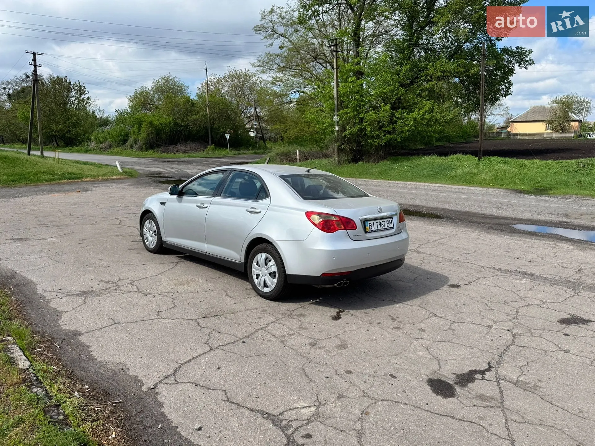 2012 MG 550 - мініатюра 12