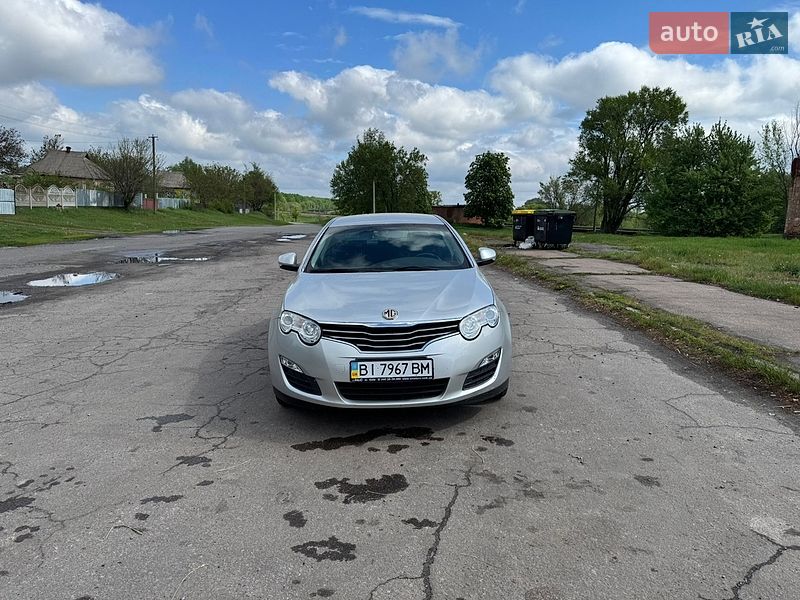 Седан MG 550 2012 в Гребінці