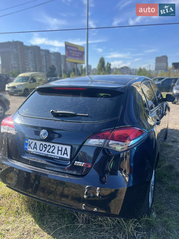 Хэтчбек MG 5 2013 в Киеве