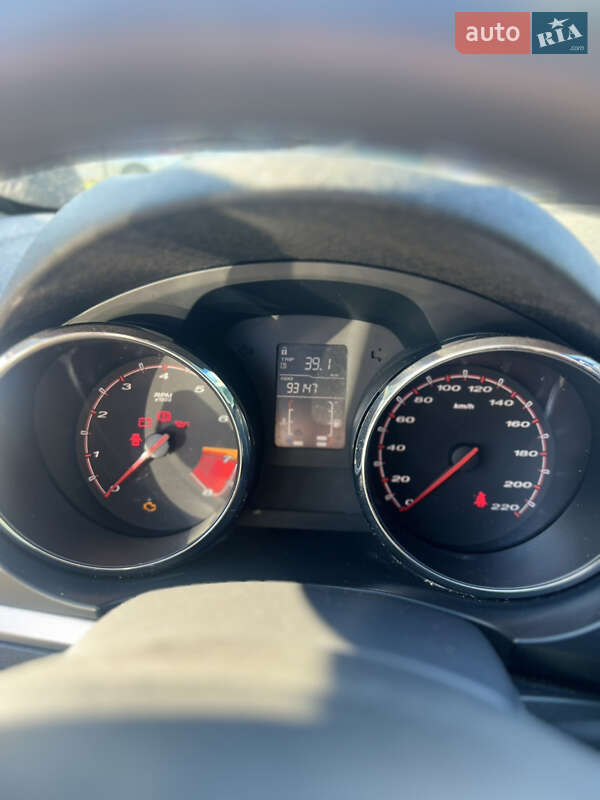 Хэтчбек MG 5 2013 в Киеве