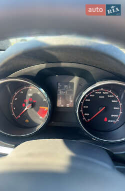 Хетчбек MG 5 2013 в 